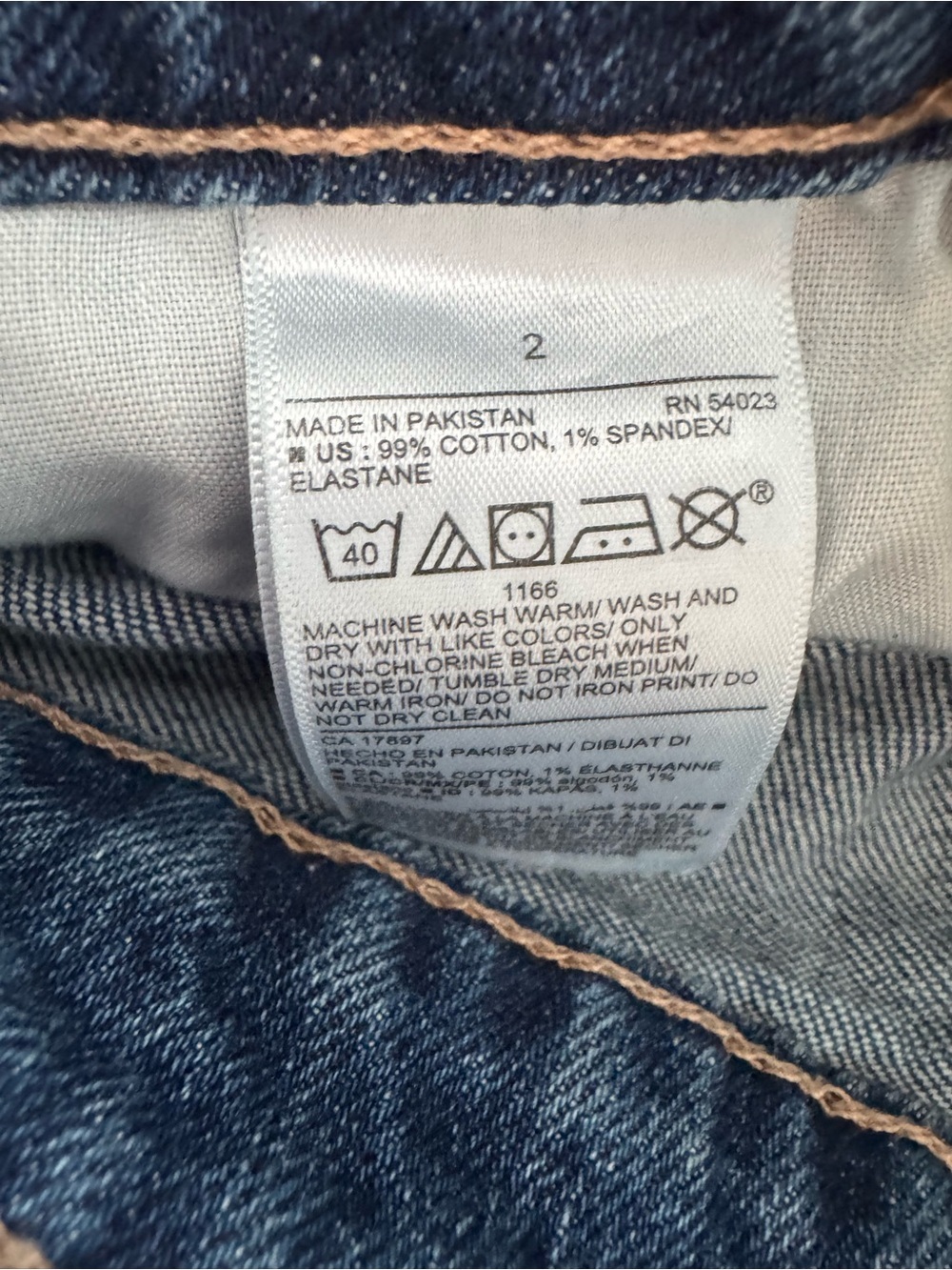 Old Navy O.G. High Rise Distressed Denim Shorts – Size 2 - Picture 4 of 7